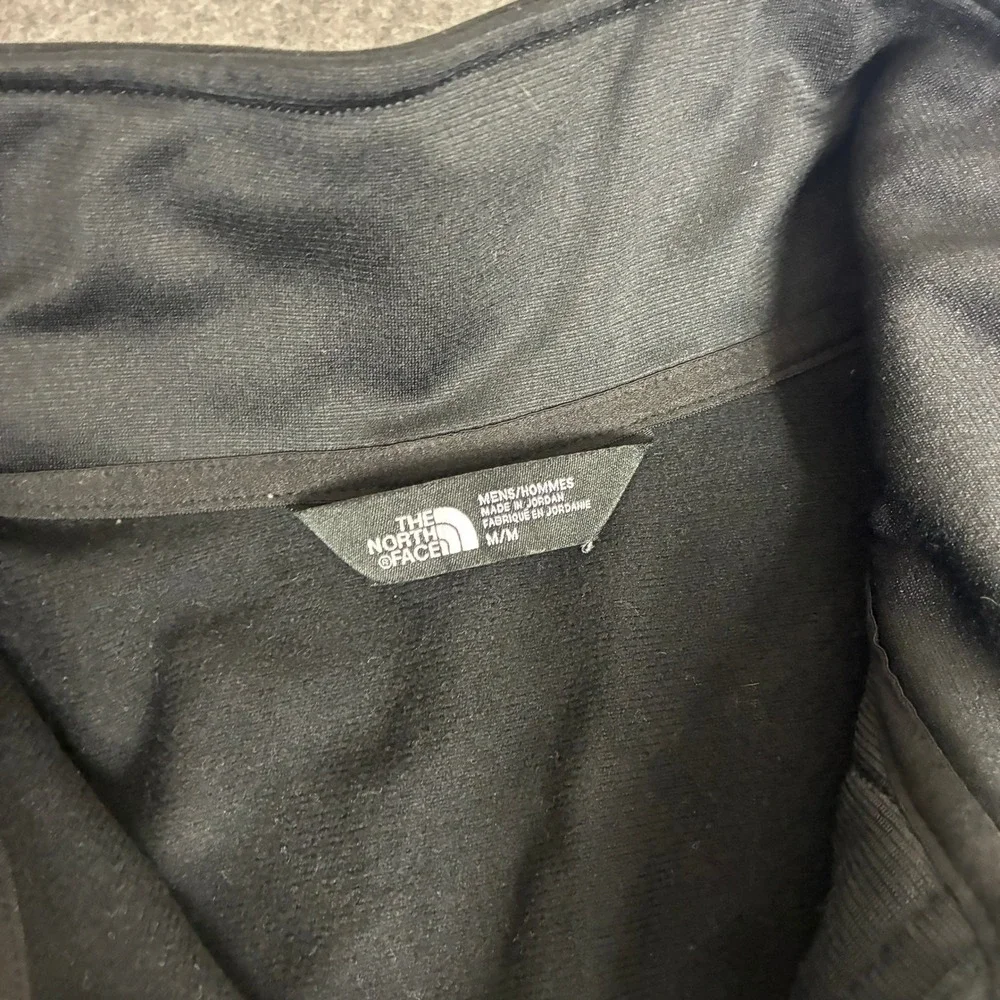 The North Face Men's Medium Quarter Zip Pullover Grey Black Heathered Activewear
